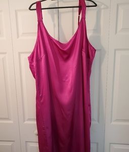 💕New listing💕 Maxi length silk nightgown